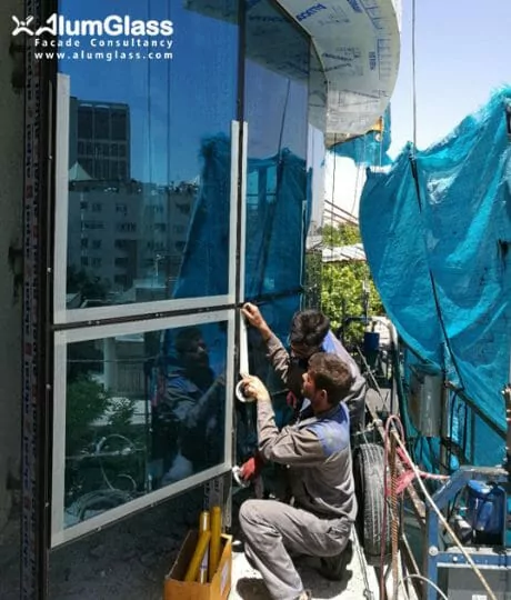 آب‌بندی و درز‌بندی شیشه‌ها- آلومینیوم شیشه تهران