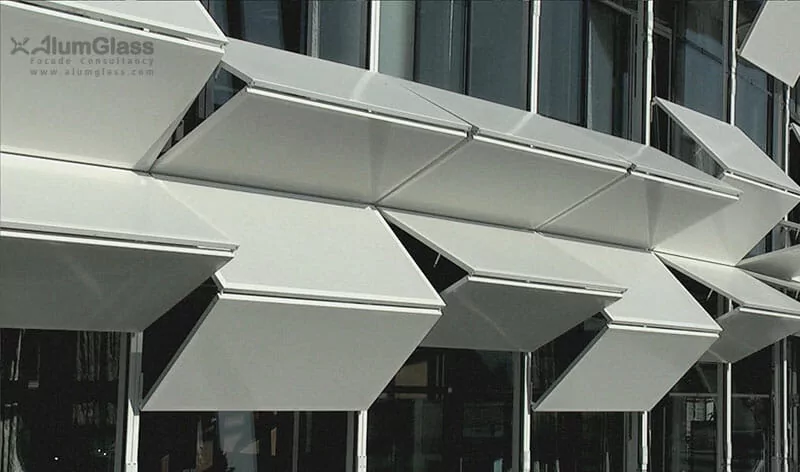 جزئیات معماری دینامیک